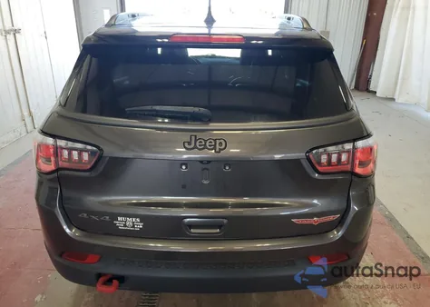 2018 Jeep Compass Trailhawk из США, поврежденный, VIN 3C4NJDDB5JT419438